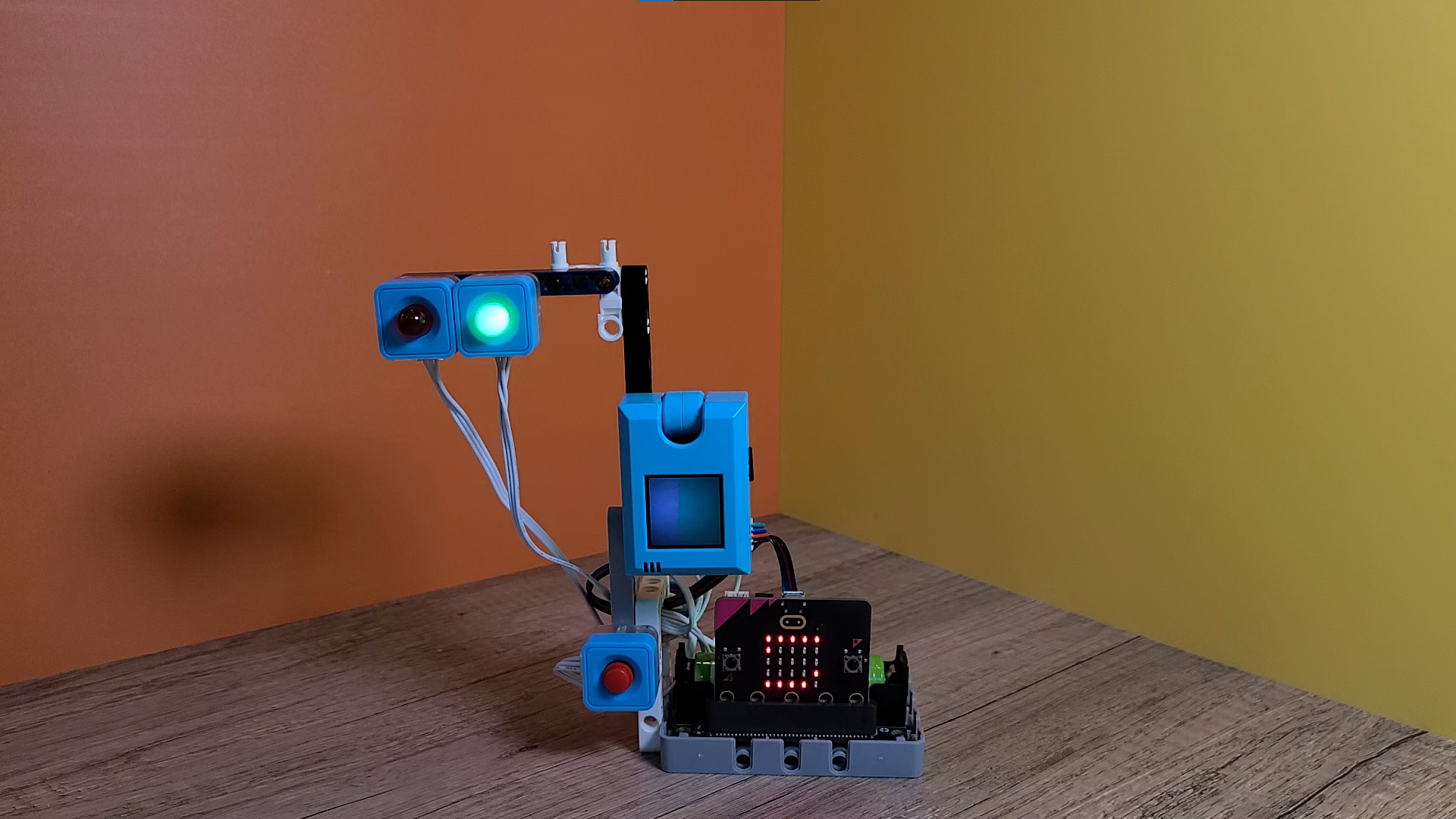 ../../../_images/extra_trafficlight.png